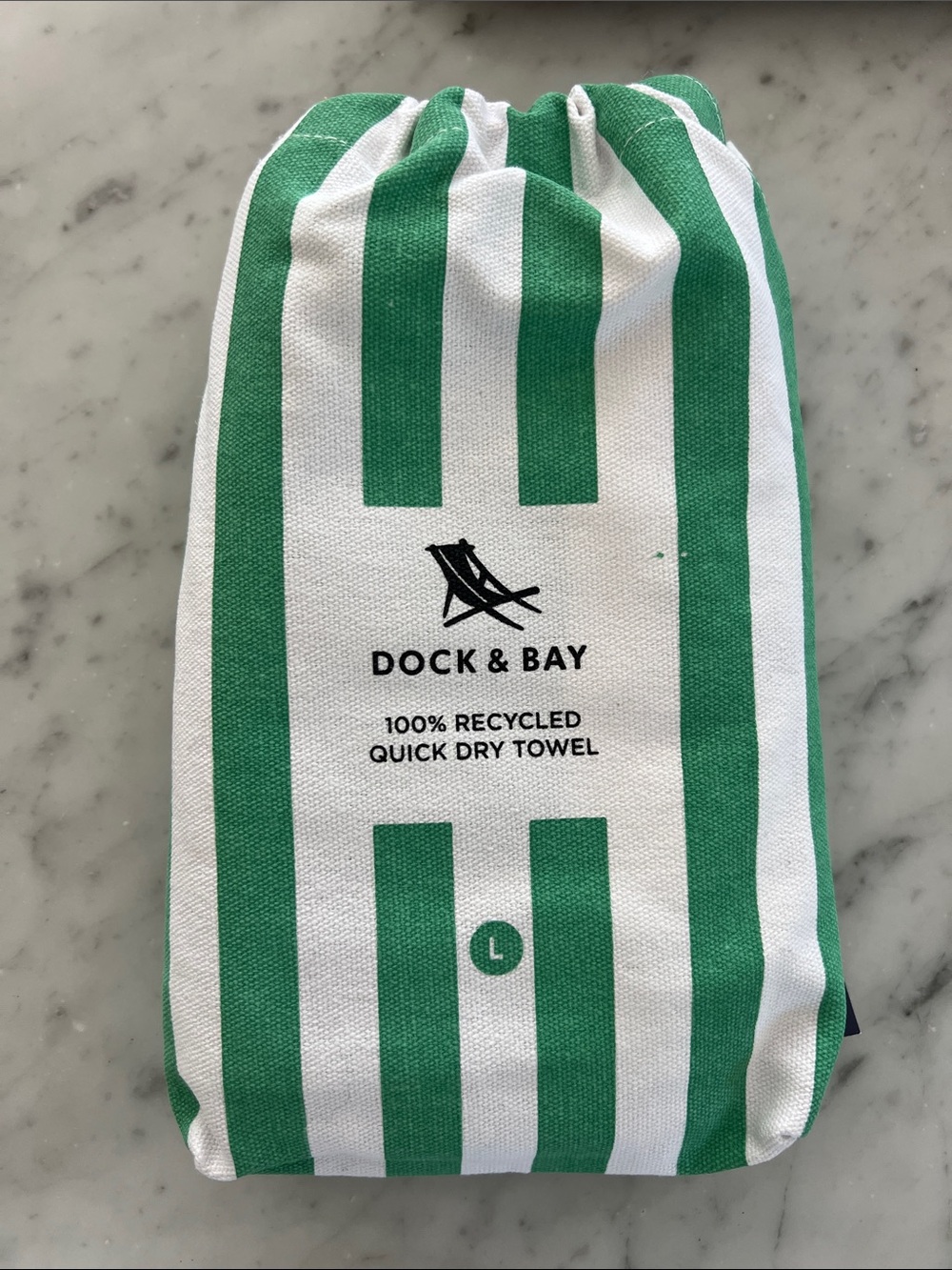 Dock & Bay Green and White Striped Quick-Dry Towel - Packable